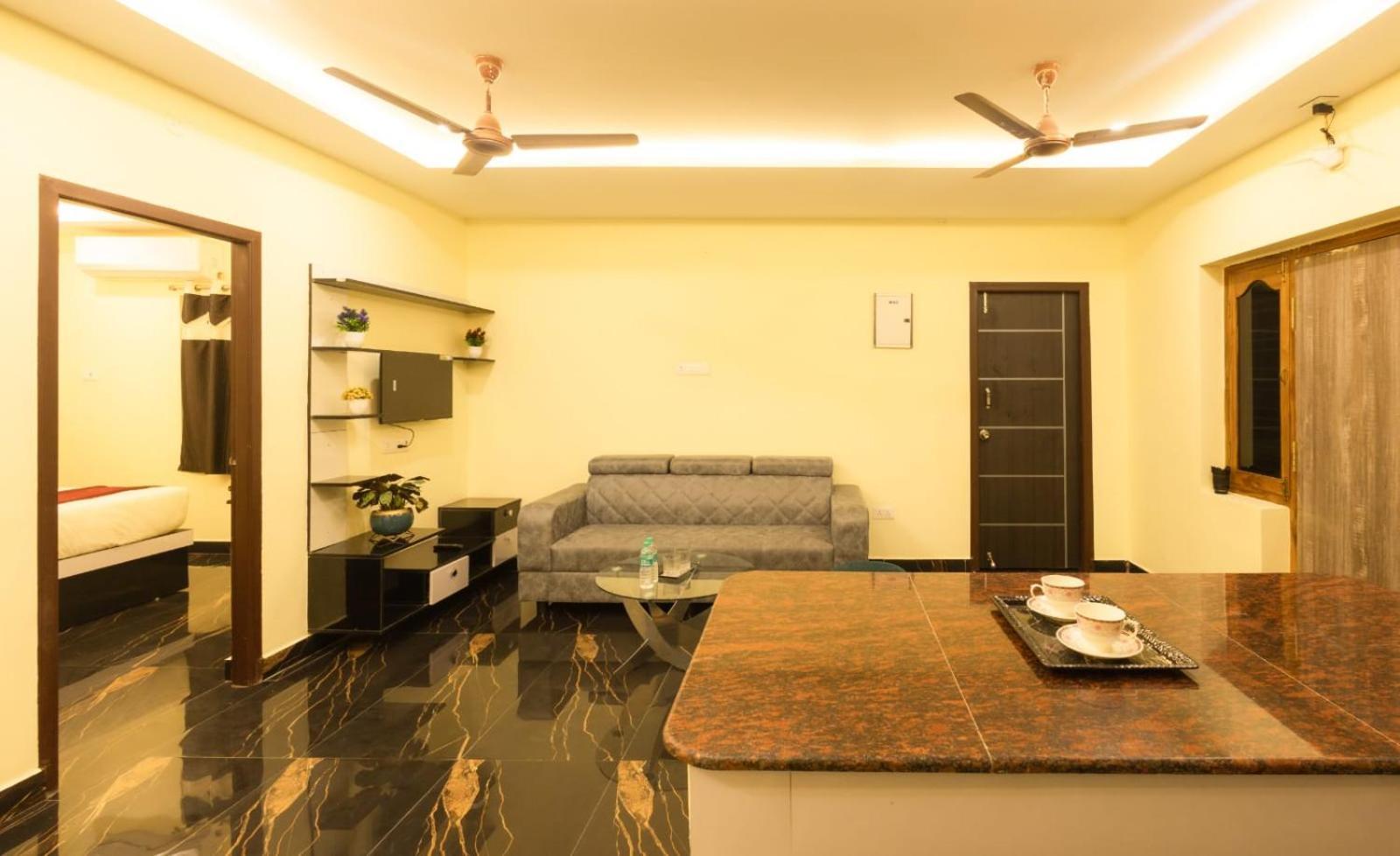 Beestay Hotels Elite Park Tirupati Bilik gambar