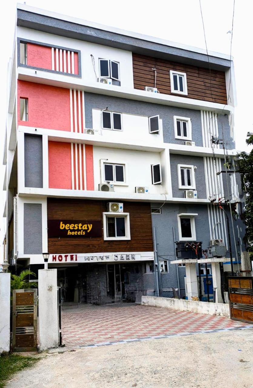 Beestay Hotels Elite Park Tirupati Luaran gambar